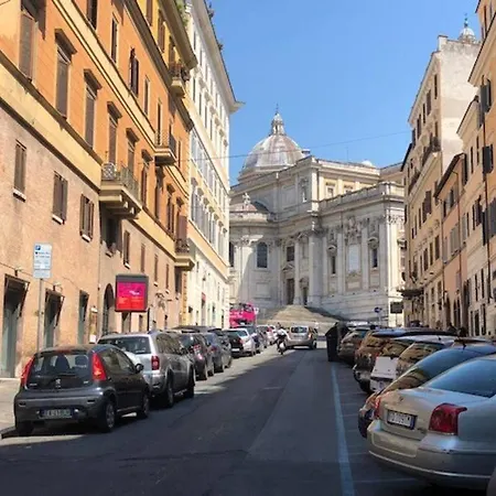 Lägenhet Elle Cavour Rom